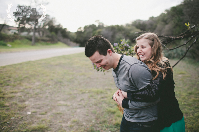 austin-zilker-park-engagement-photo-14