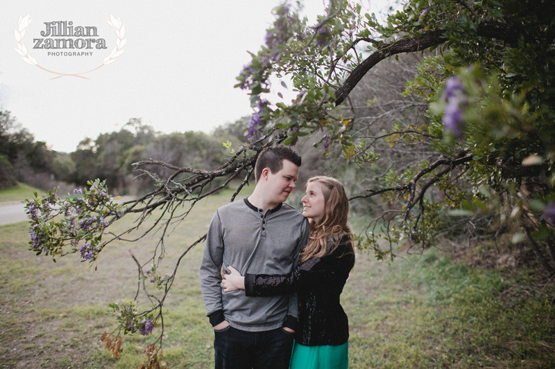 austin-zilker-park-engagement-photo-15