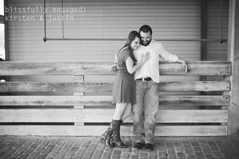 fort-worth-cloudy-engagement-sesssion-01