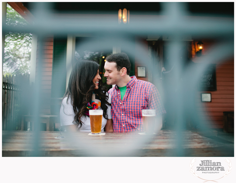 dallas-vintage-vespa-balloon-engagements19