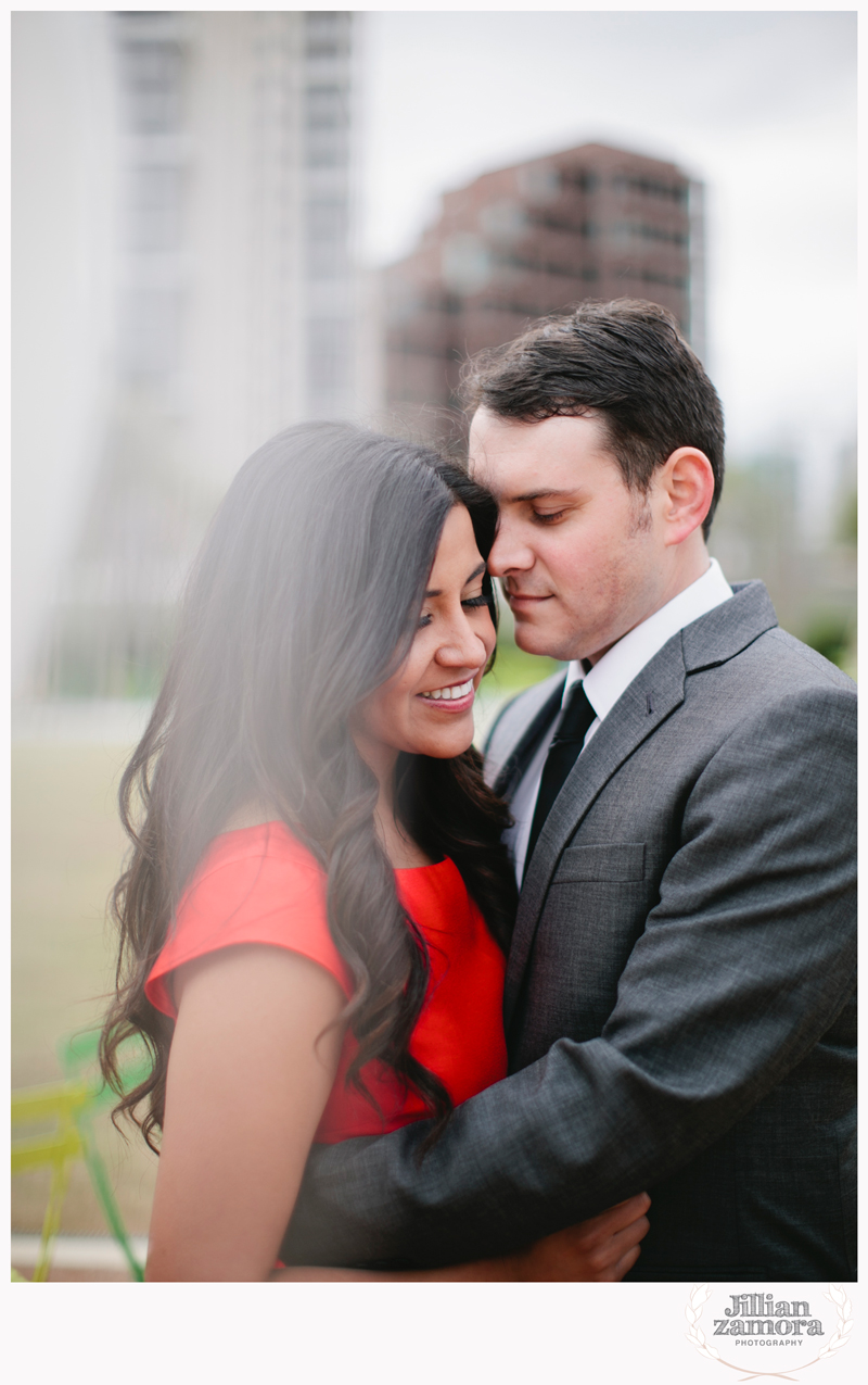 dallas-vintage-vespa-balloon-engagements30