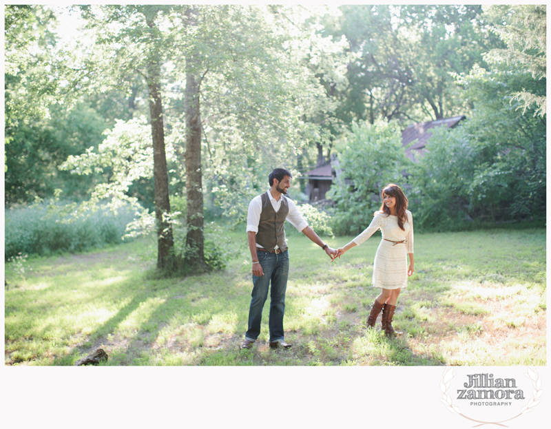 rustic vintage cedar hill state park engagement photography _04