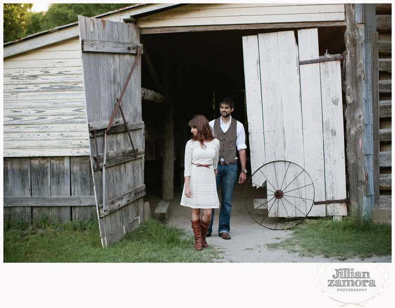 rustic vintage cedar hill state park engagement photography _10