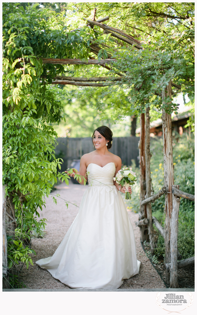 vintage stephenville bridal session24