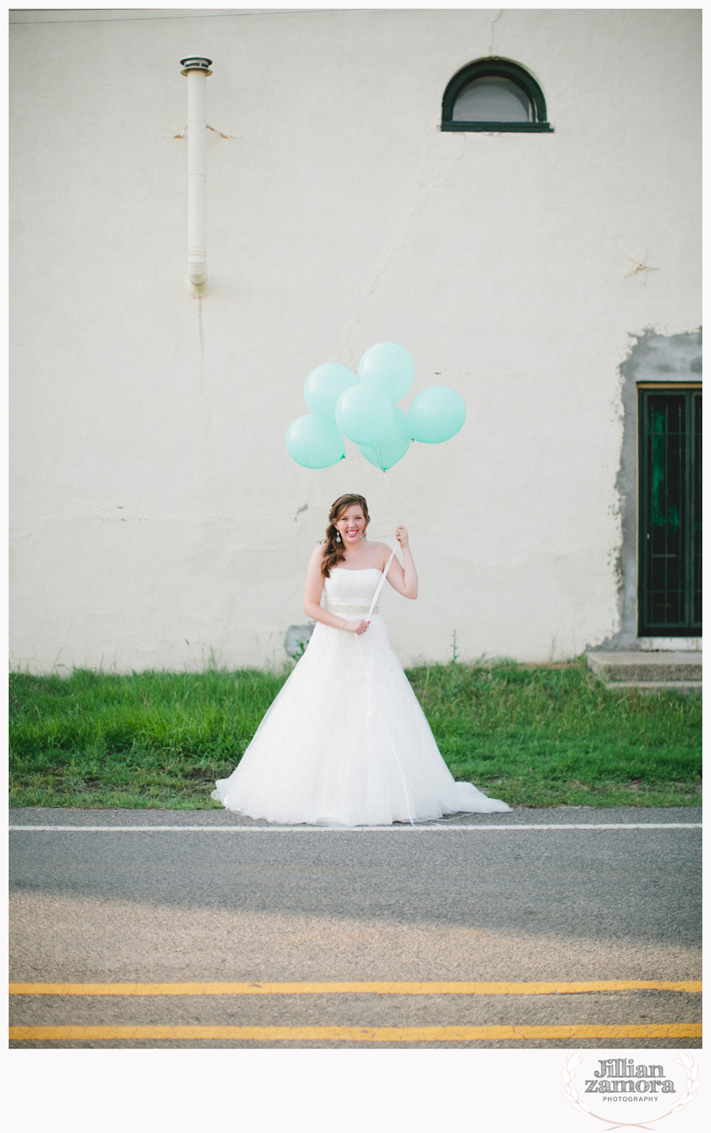 fun balloon bridals _06