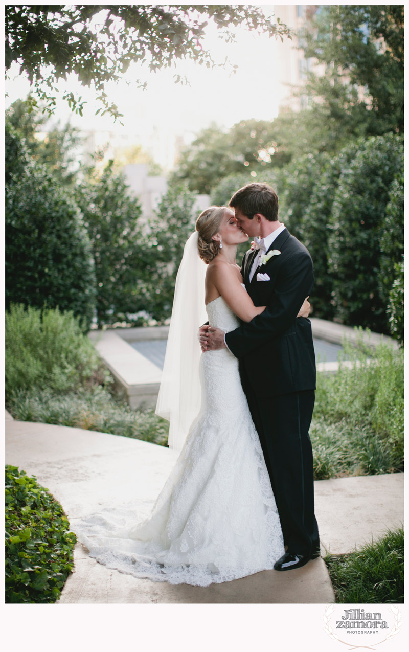 ritz-carlton-dallas-wedding-_065