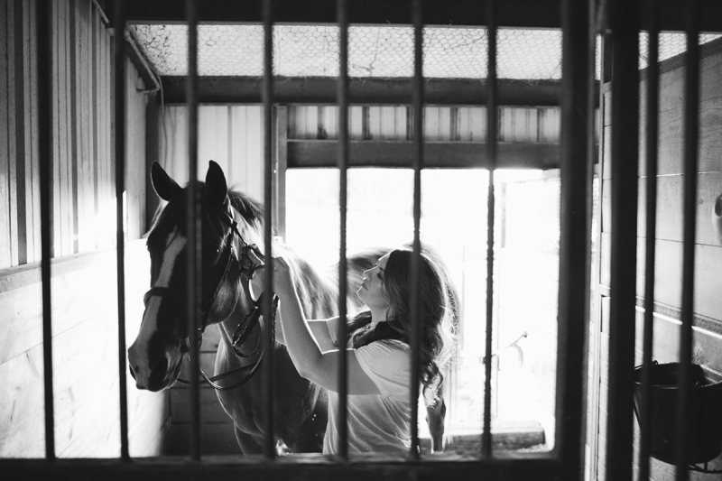 equestrian engagement session_27 (1)