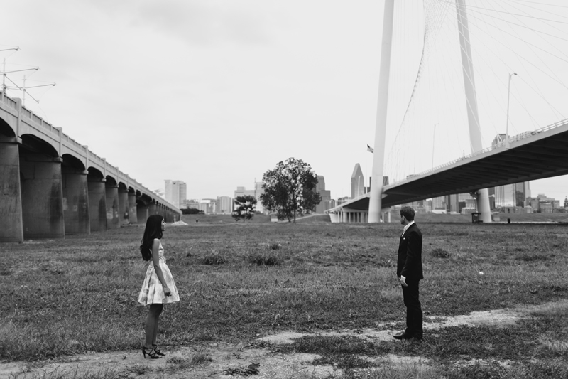 margaret hunt hill bridge engagement session_17